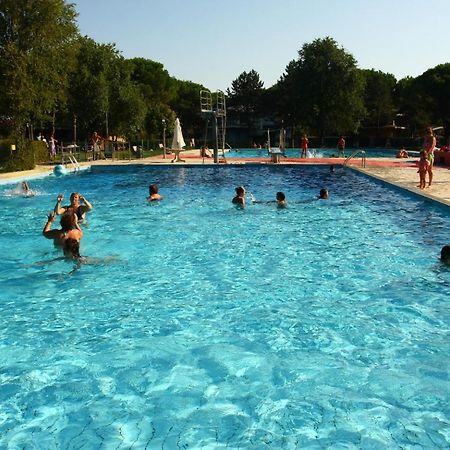 Villaggio Olimpia Бибионе Экстерьер фото